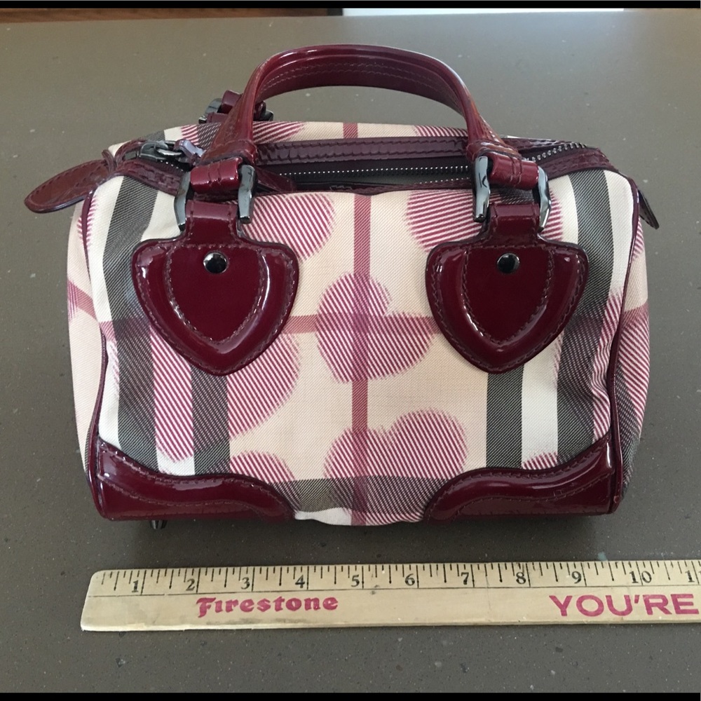 Burberry heart handbag